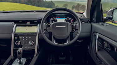 Land Rover Discovery Sport - interior
