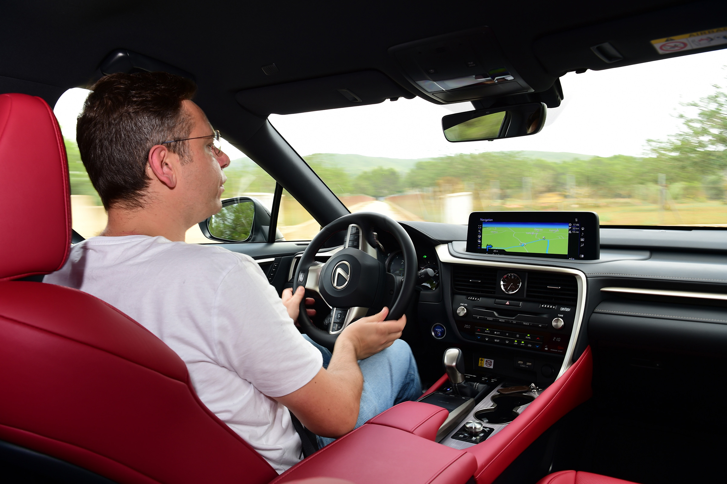 Lexus 450h F Sport - Hugo driving