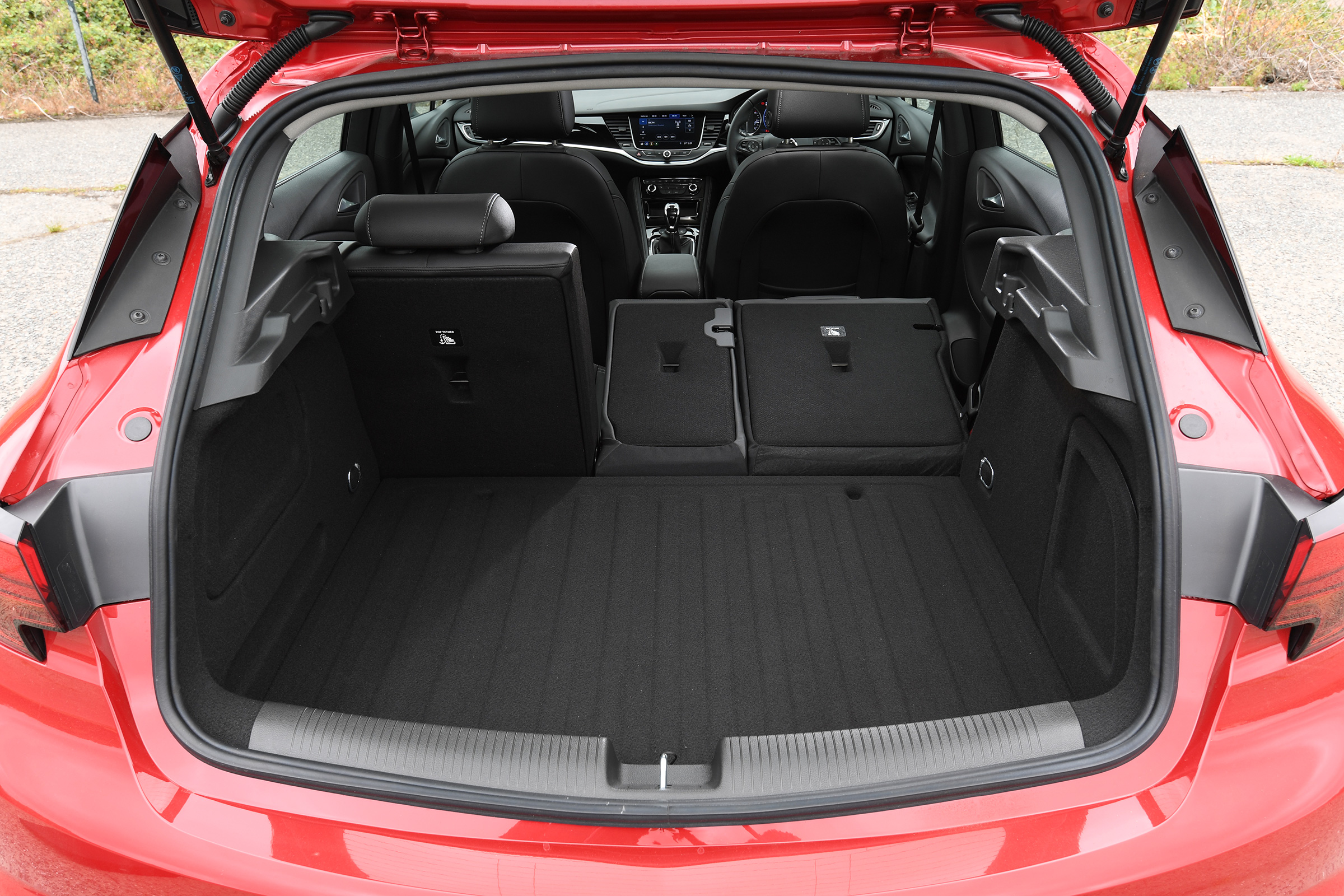 Vauxhall Astra - boot