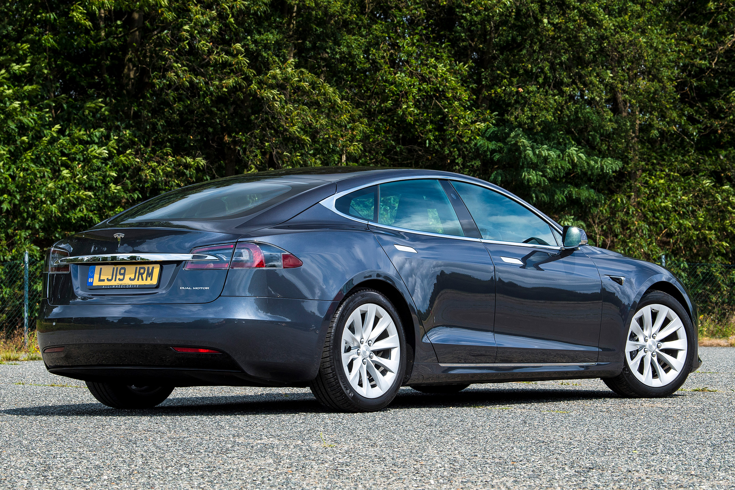 Tesla Model S - rear static