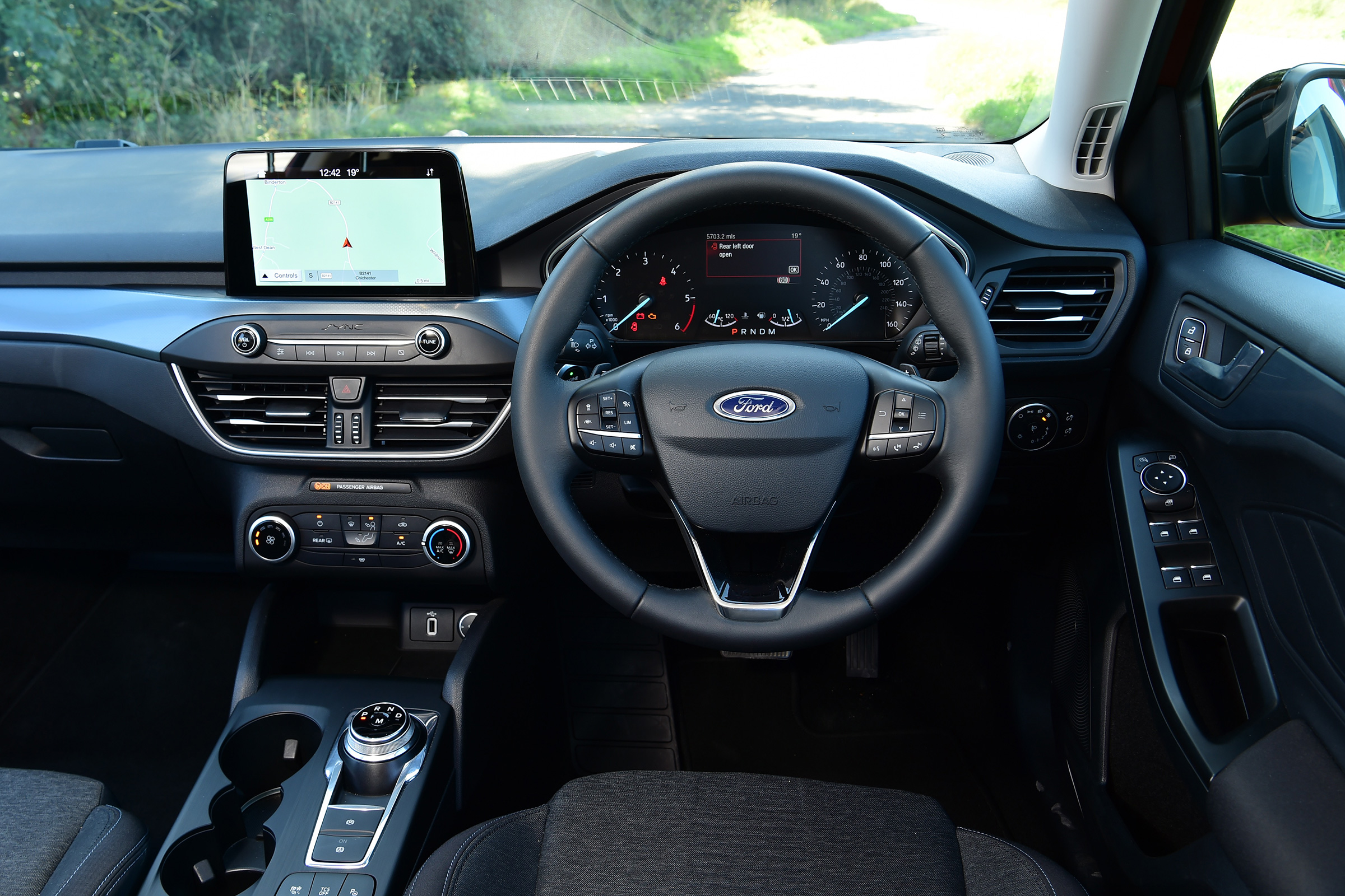 Ford Focus Active - interior