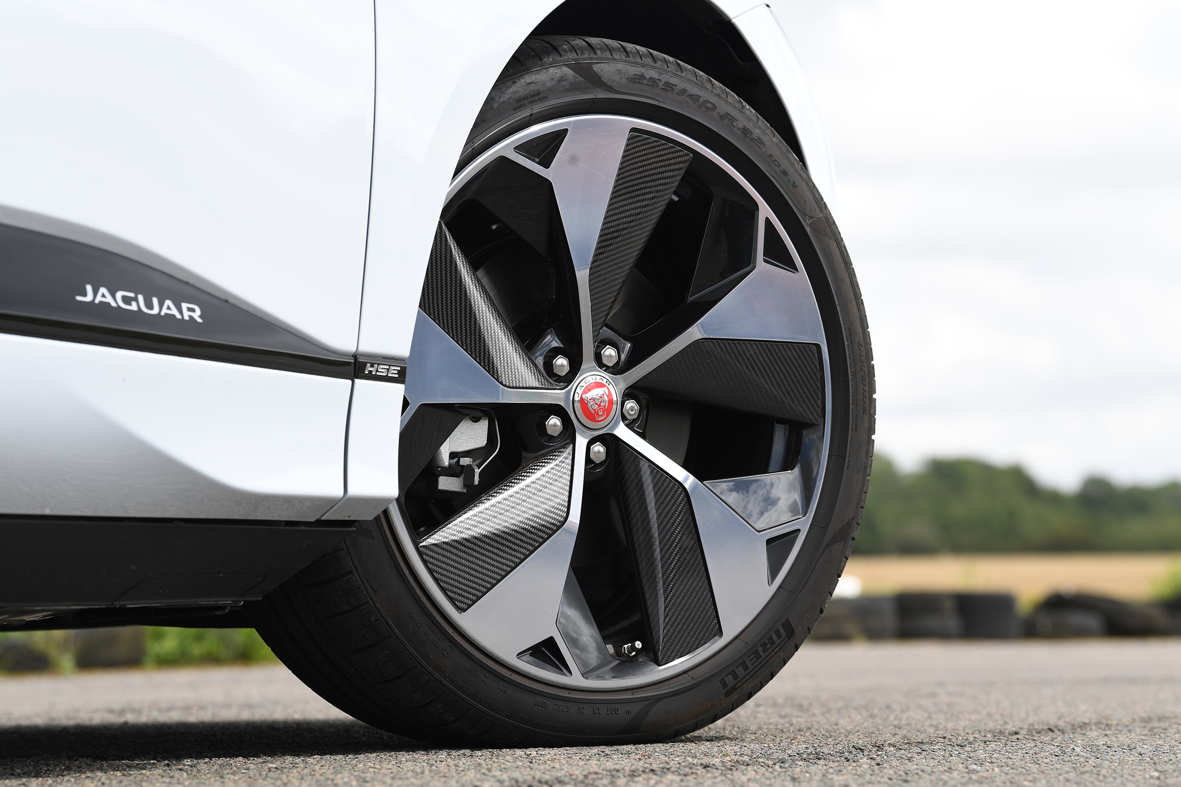 Jaguar I-Pace - wheel