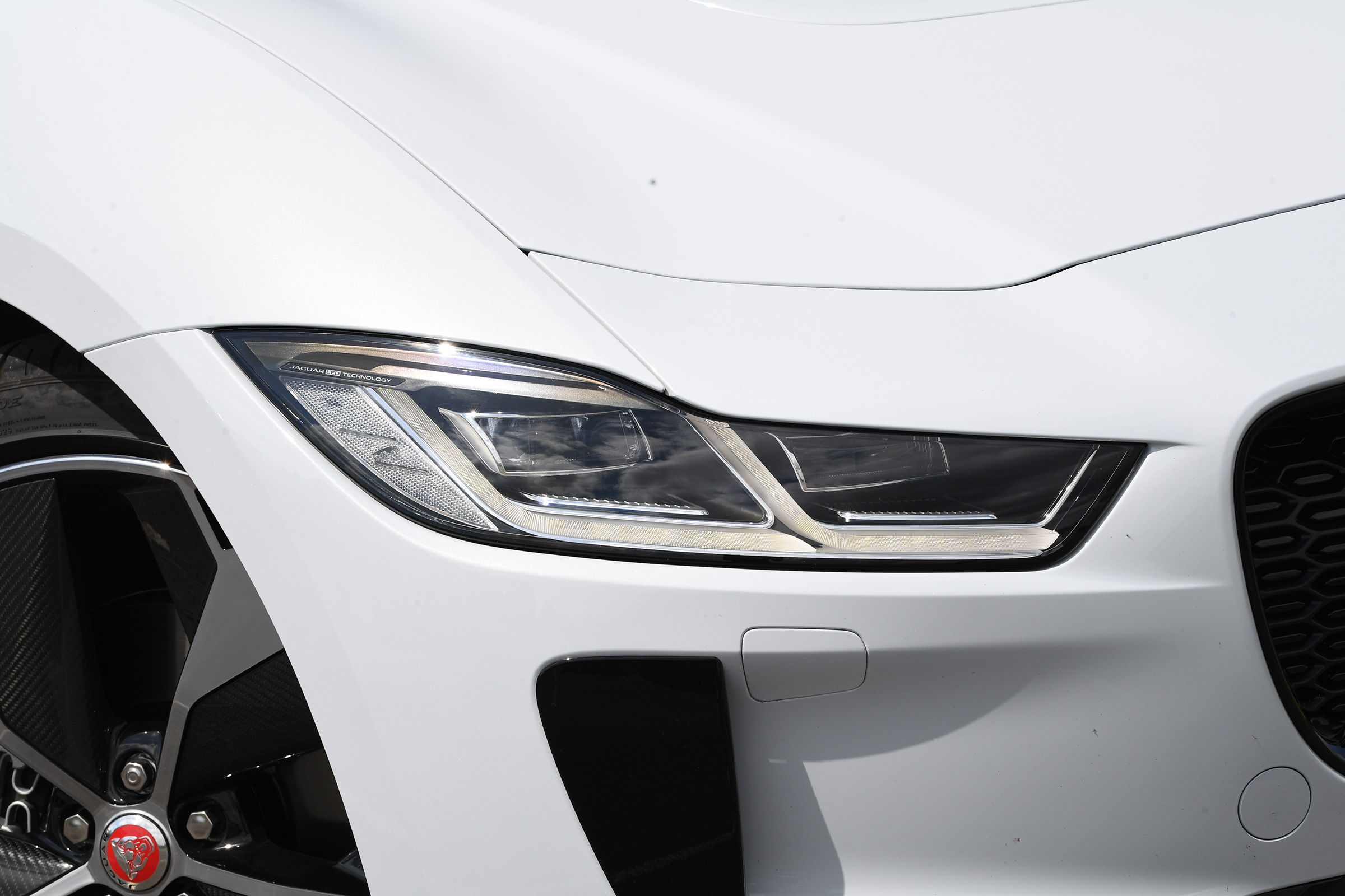 Jaguar I-Pace - headlight