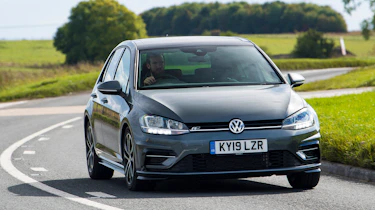 Volkswagen Golf - front