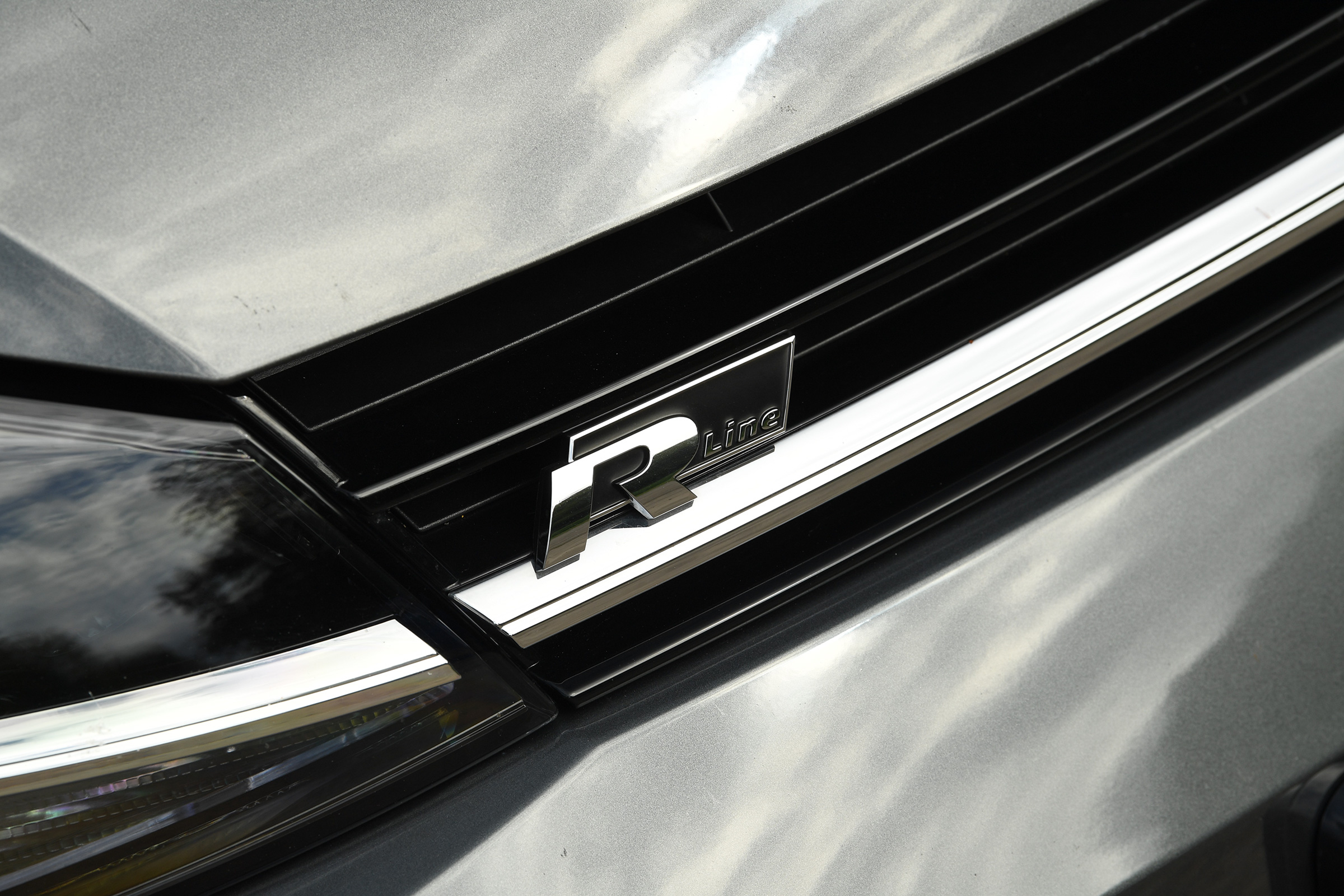 Volkswagen Golf - badge