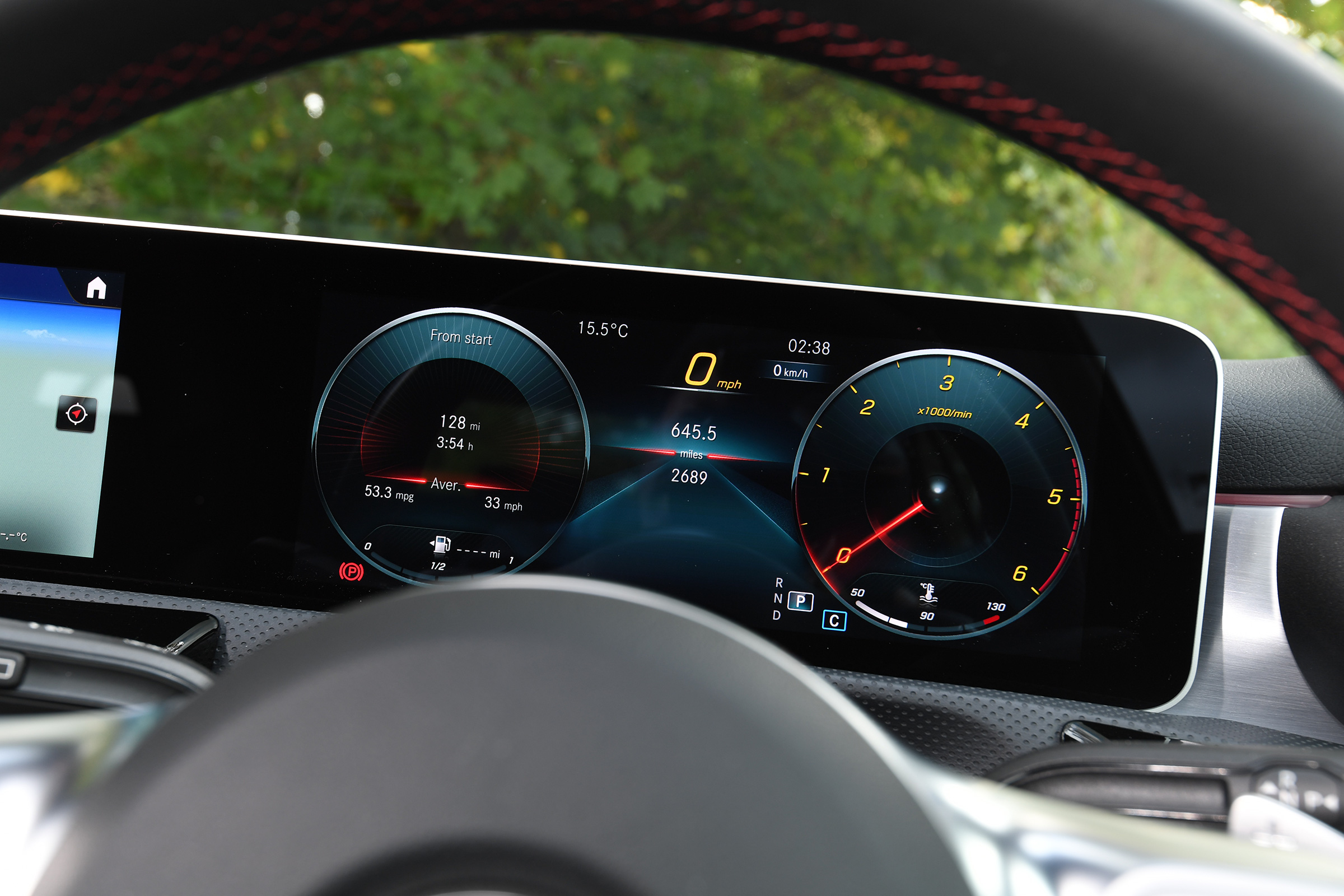 Mercedes A-Class - dials