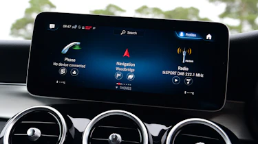 Mercedes GLC 220 d - infotainment
