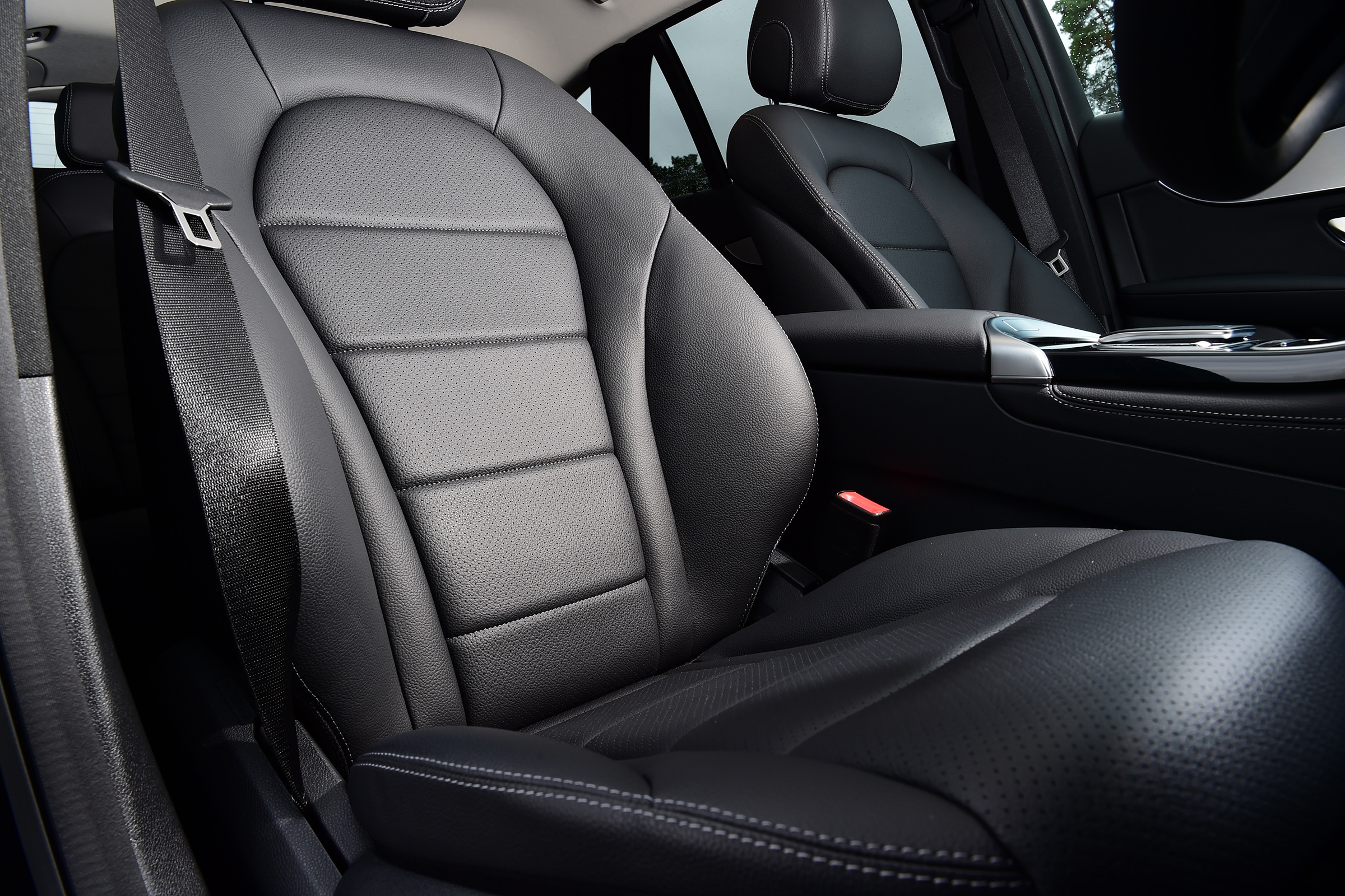 Mercedes GLC 220 d  - seats