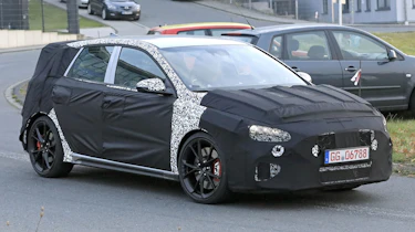 Hyundai i30 N facelift – front quarter action