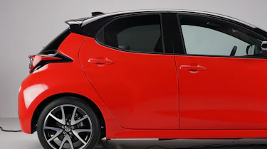 Toyota Yaris - rear 1/2 static studio