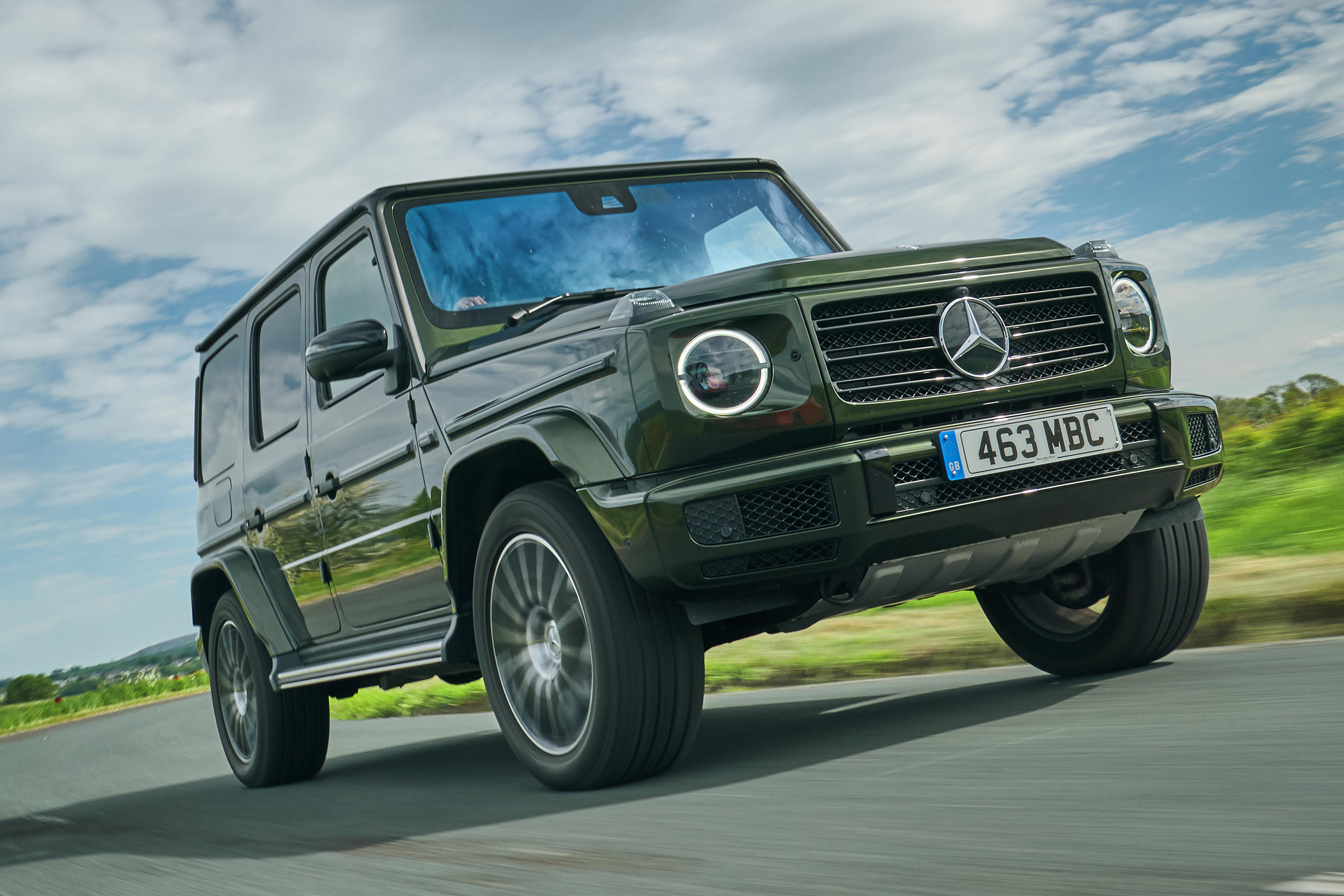 Mercedes G 350 d - front tracking