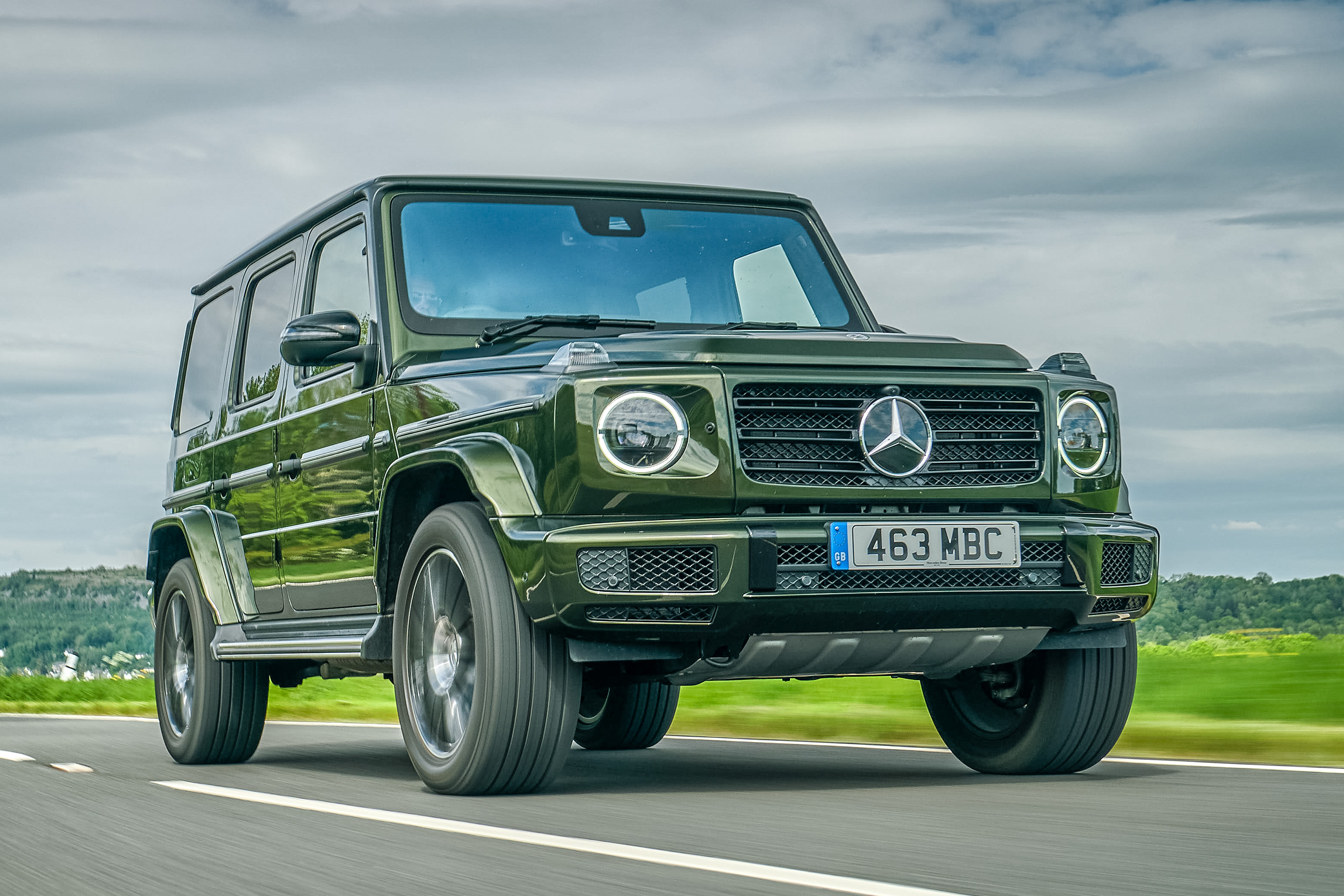 Mercedes G 350 d - front tracking