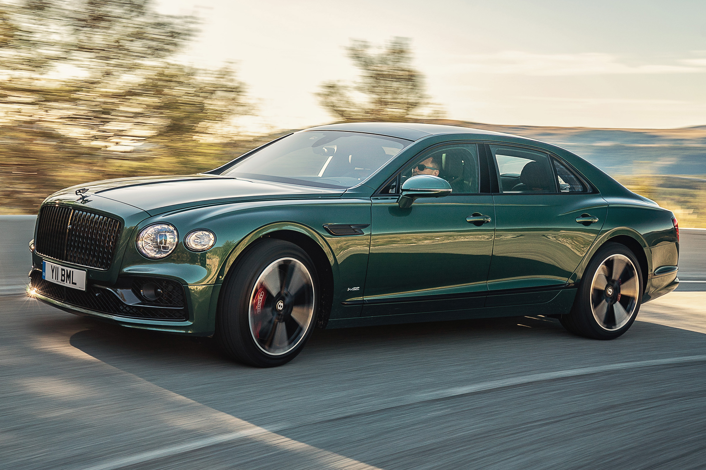 Bentley Flying Spur - front cornering