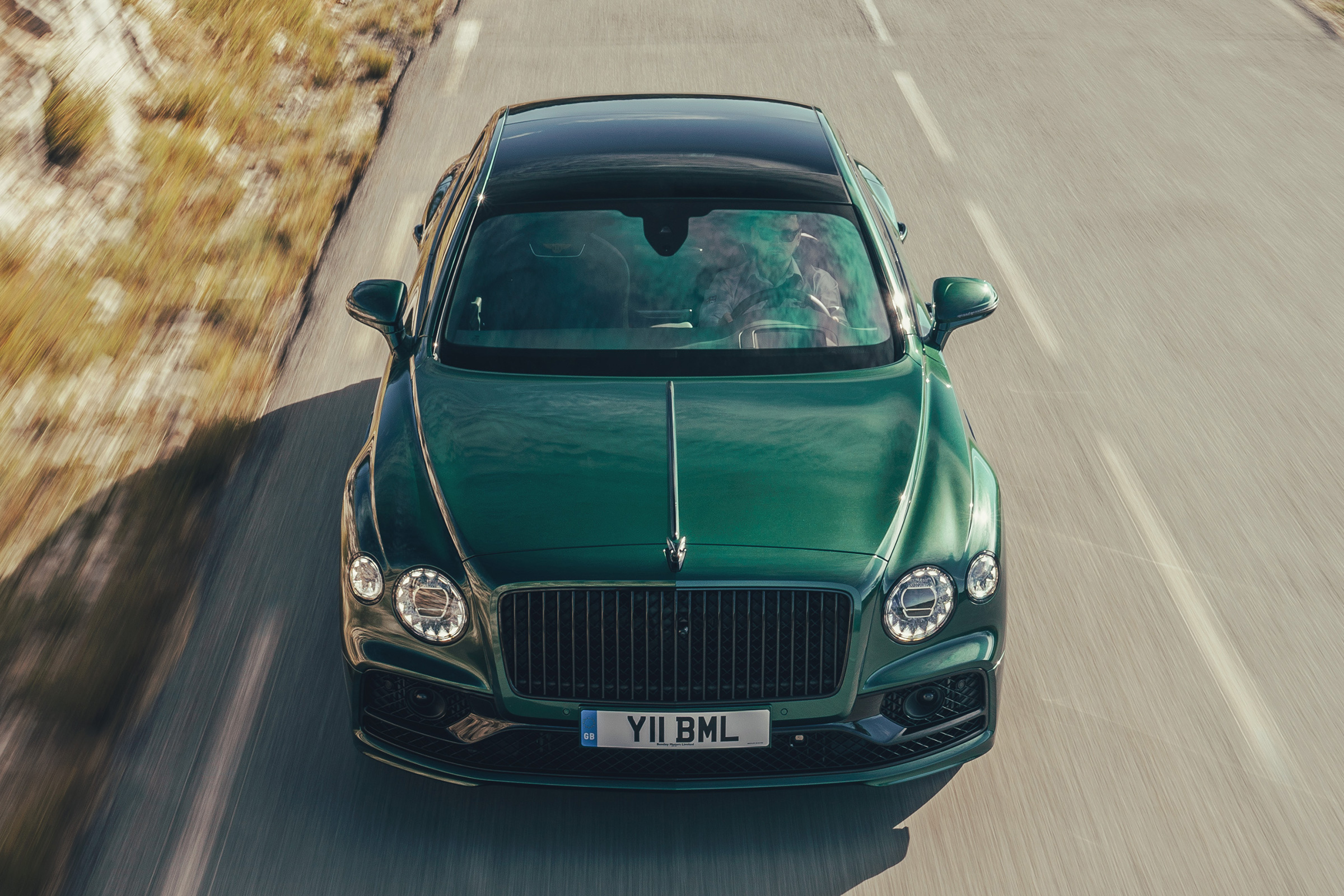 Bentley Flying Spur - aerial front tracking