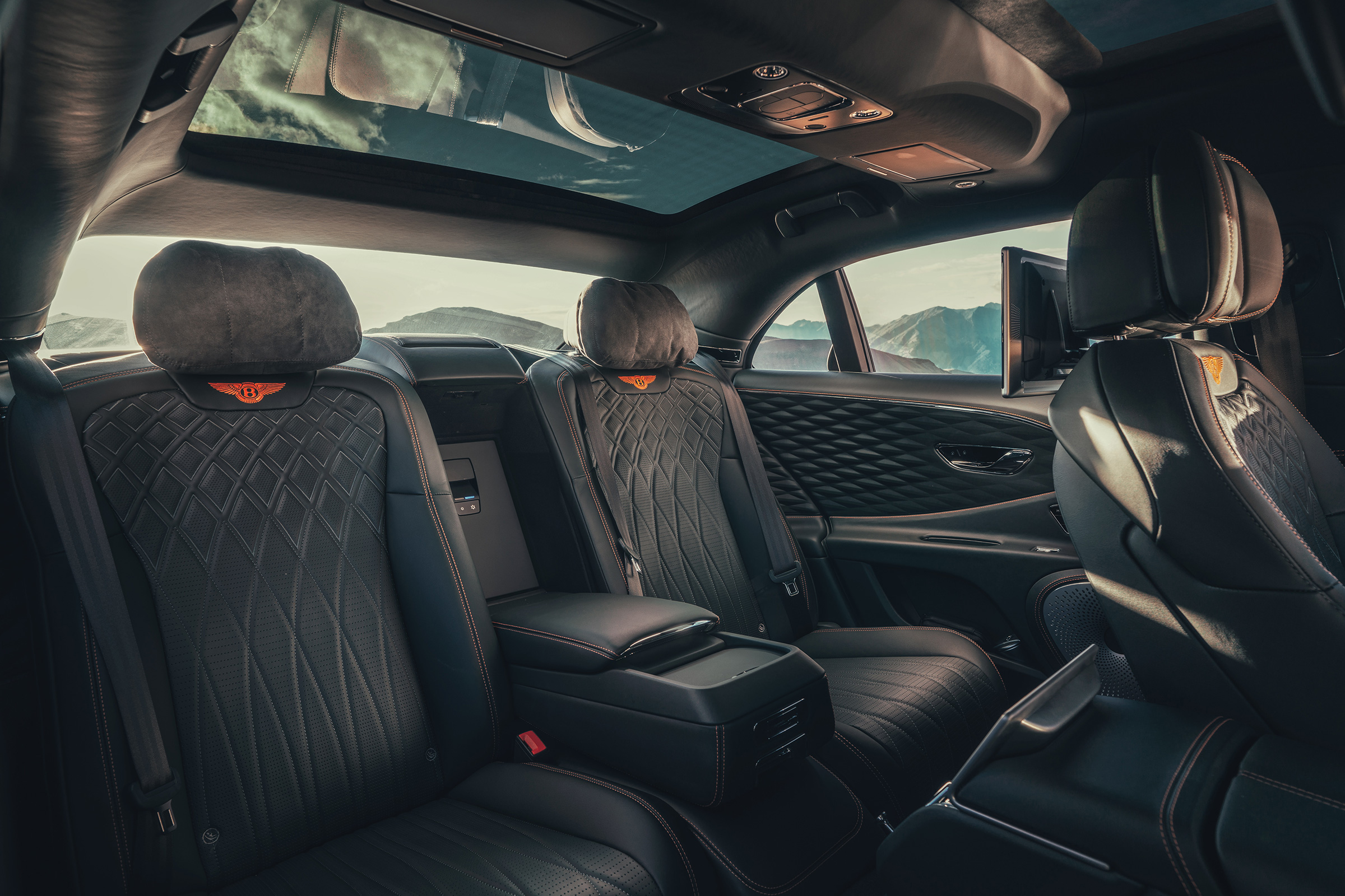 Bentley Flying Spur - rear seats