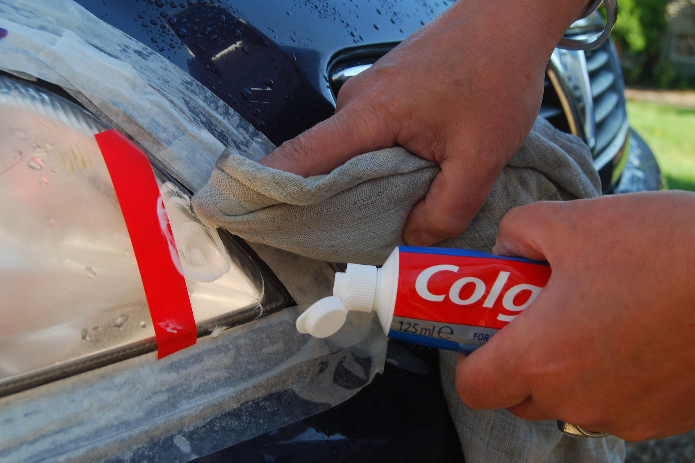 Toothpaste to clean headlight