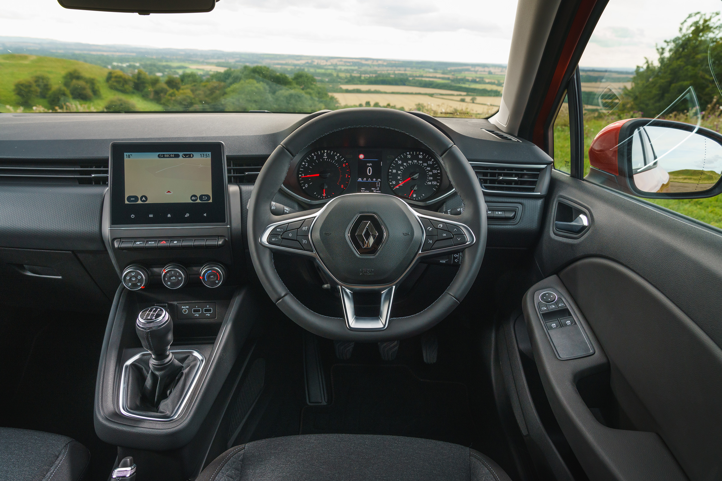 Renault Clio - interior
