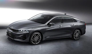 Kia Optima - front