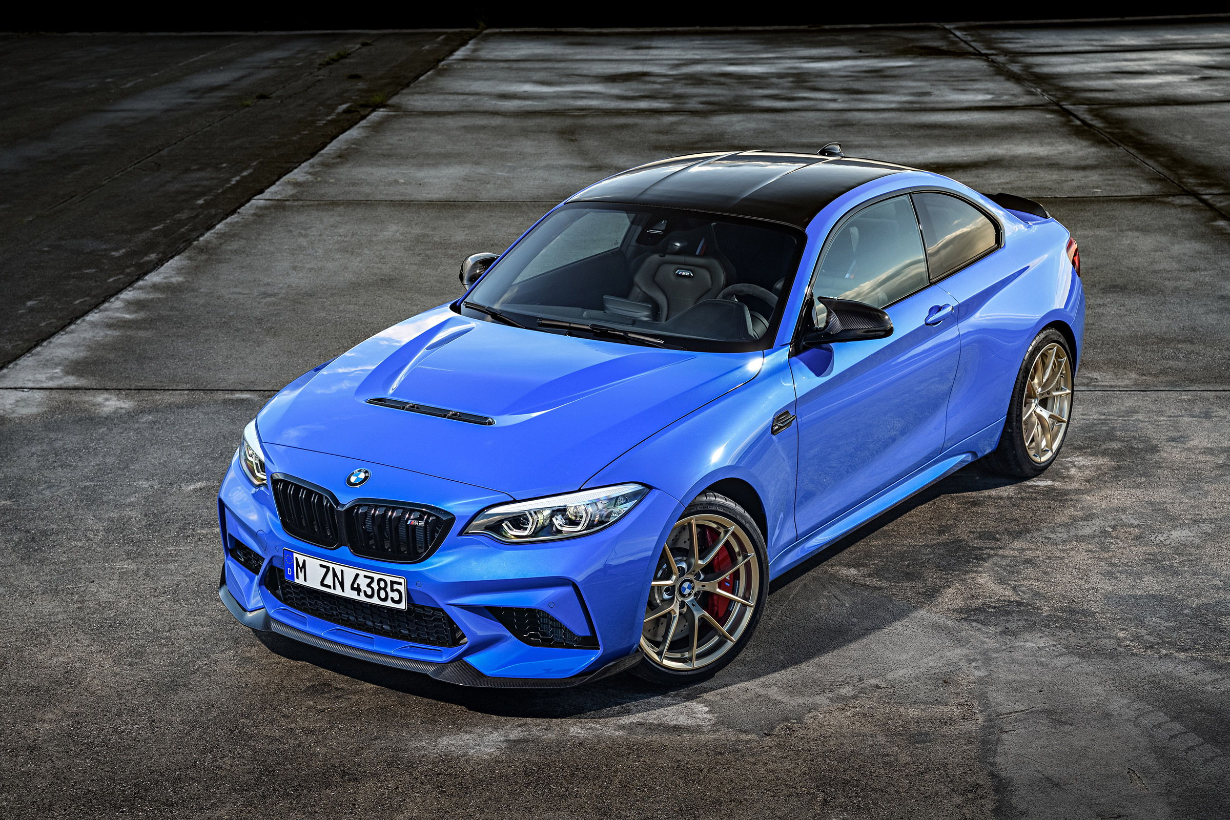 BMW M2 CS - front
