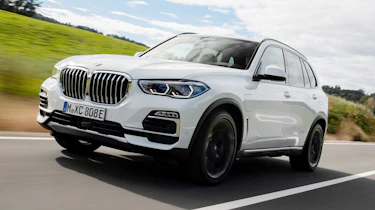 BMW X5 xDrive45e plug-in hybrid - front