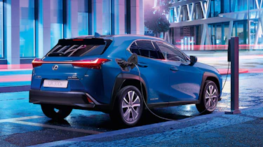 Lexus UX 300e - rear