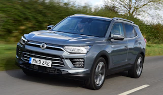 SsangYong Korando - front