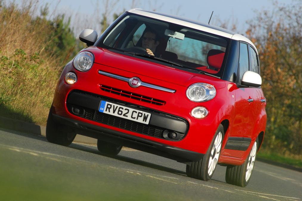 Used Fiat 500L - front action