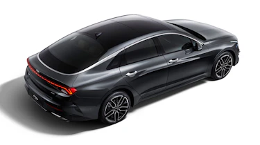 Kia Optima - rear studio