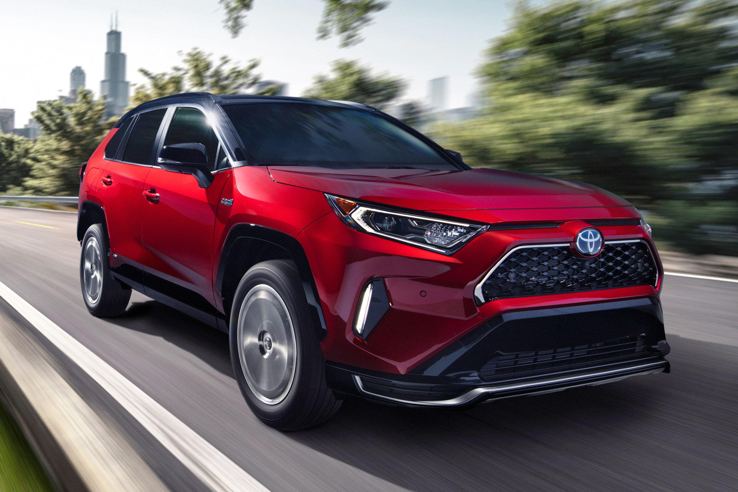 Toyota RAV4 Prime - front tracking