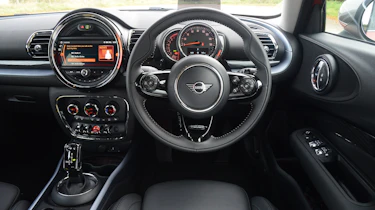 MINI Clubman - dash