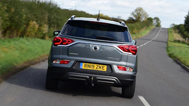 SsangYong Korando - rear tracking
