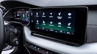 Skoda Octavia - screen