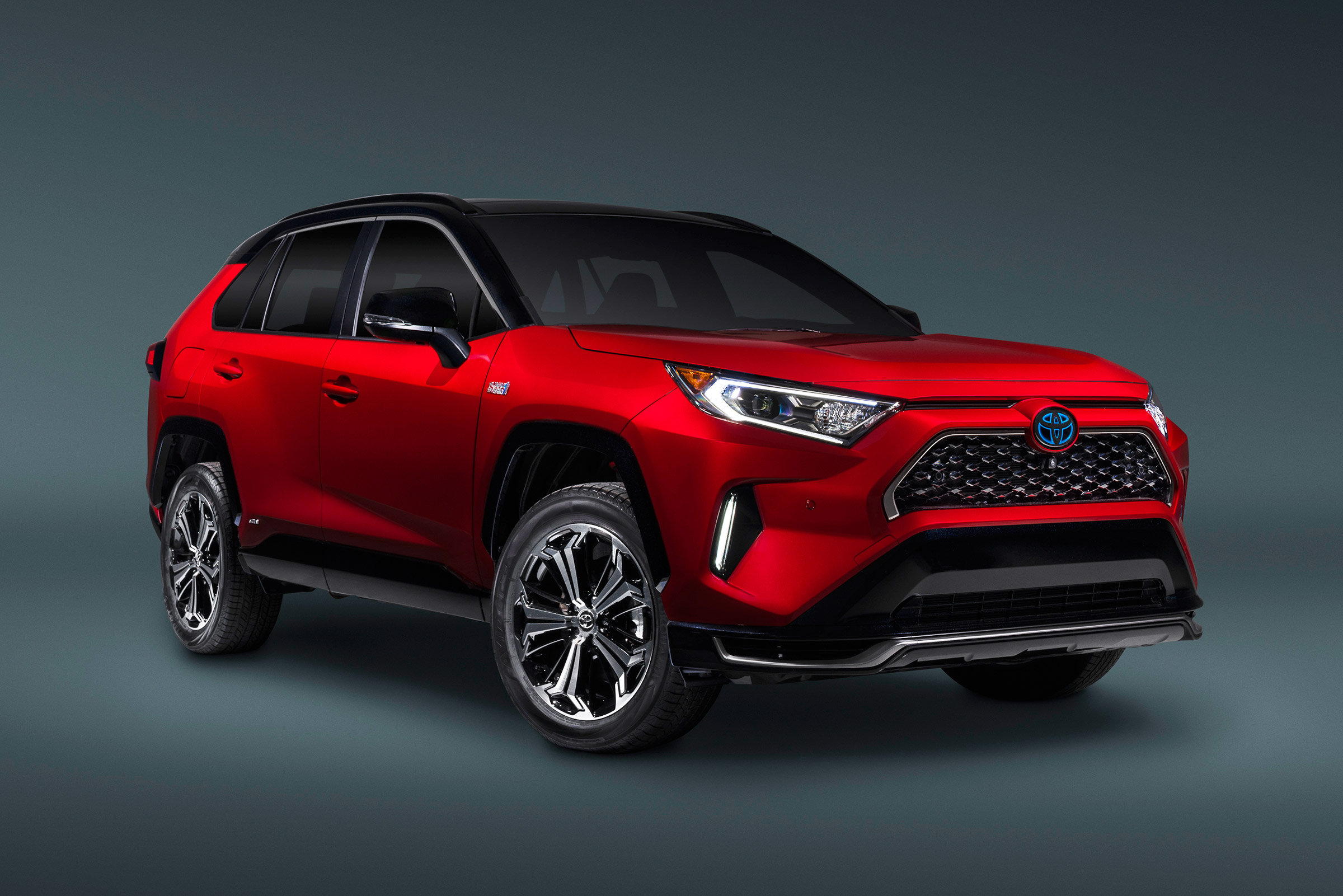 Toyota RAV4 Prime - front static