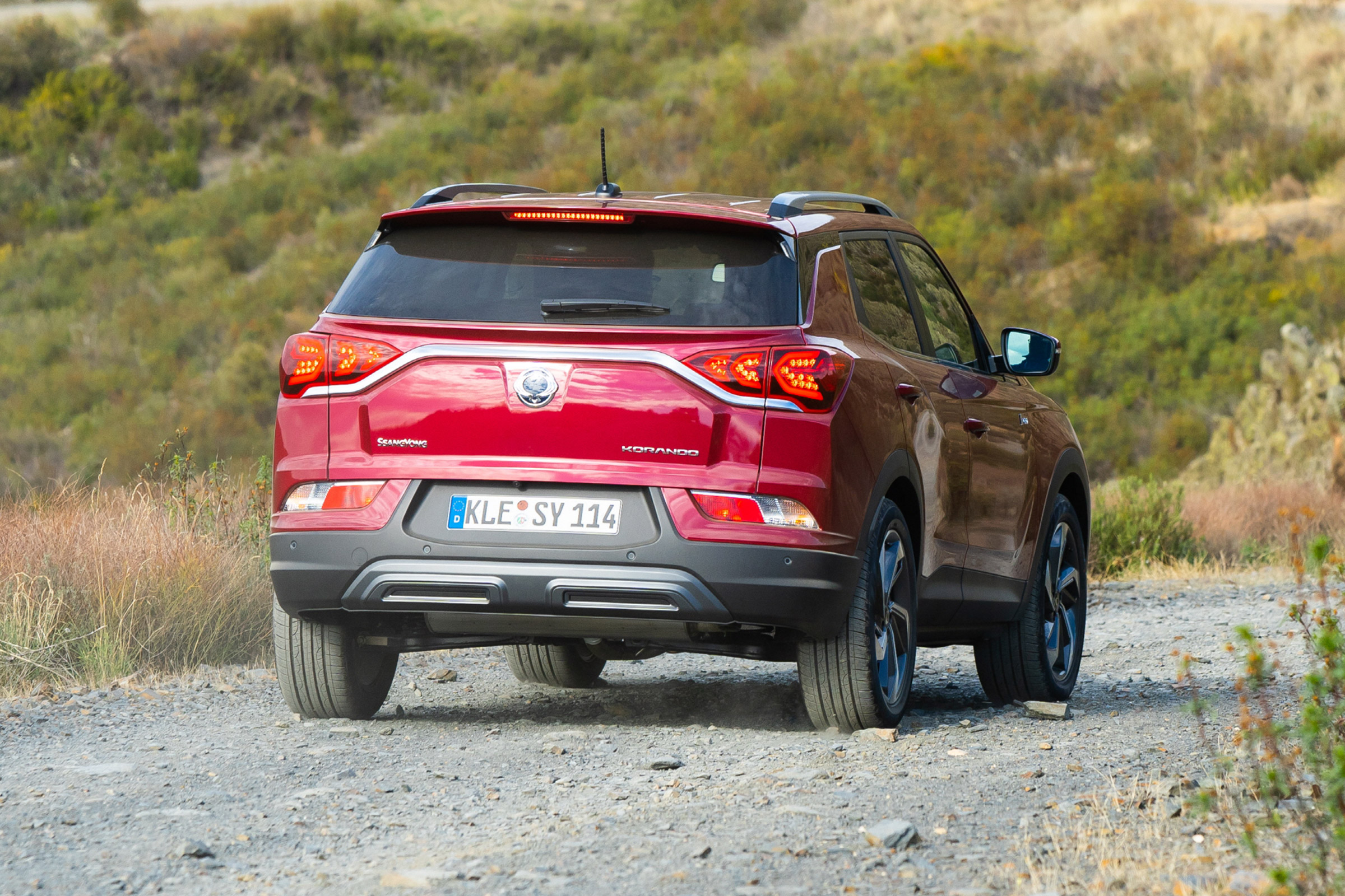SsangYong Korando - rear off-road