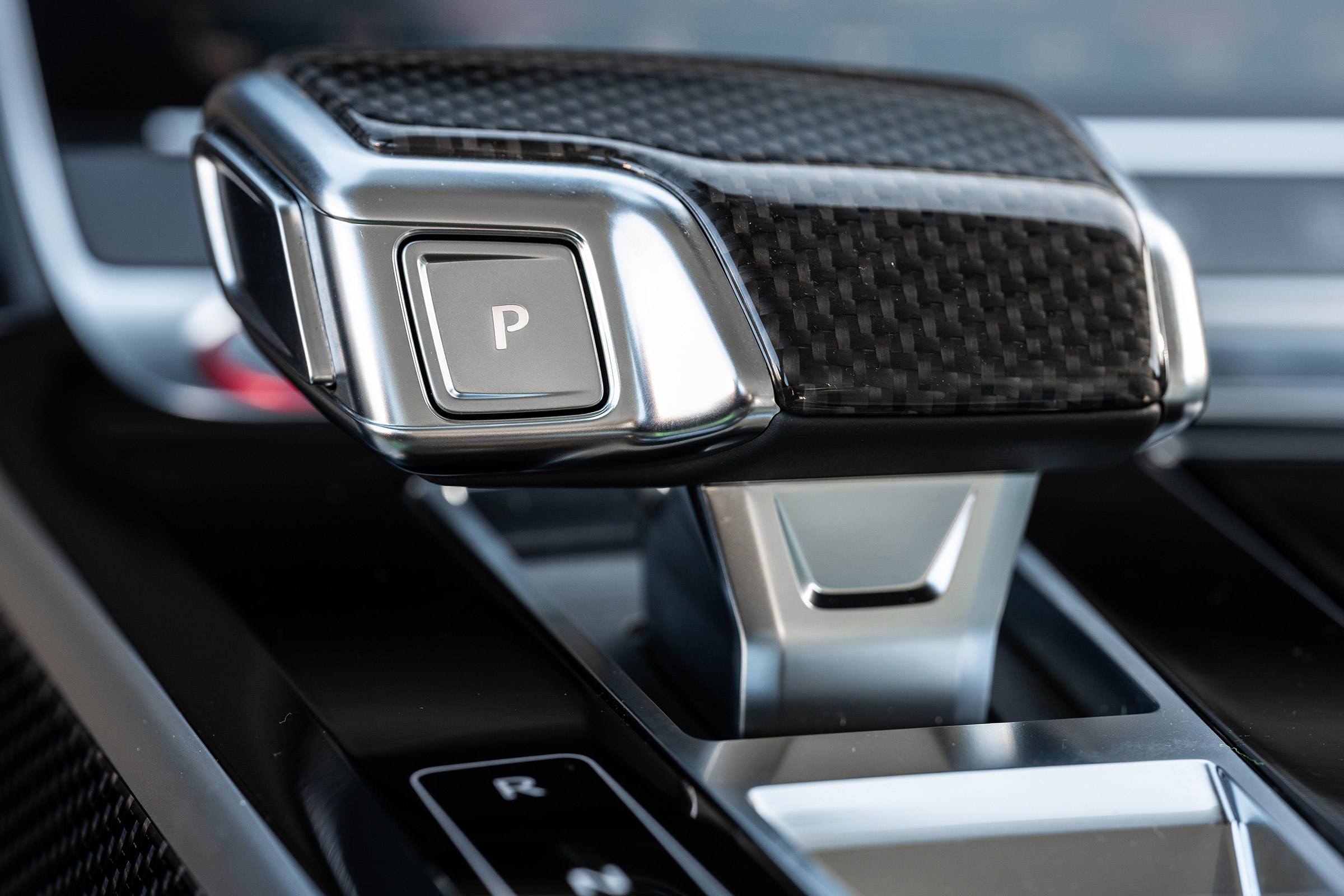 Audi S8 - transmission