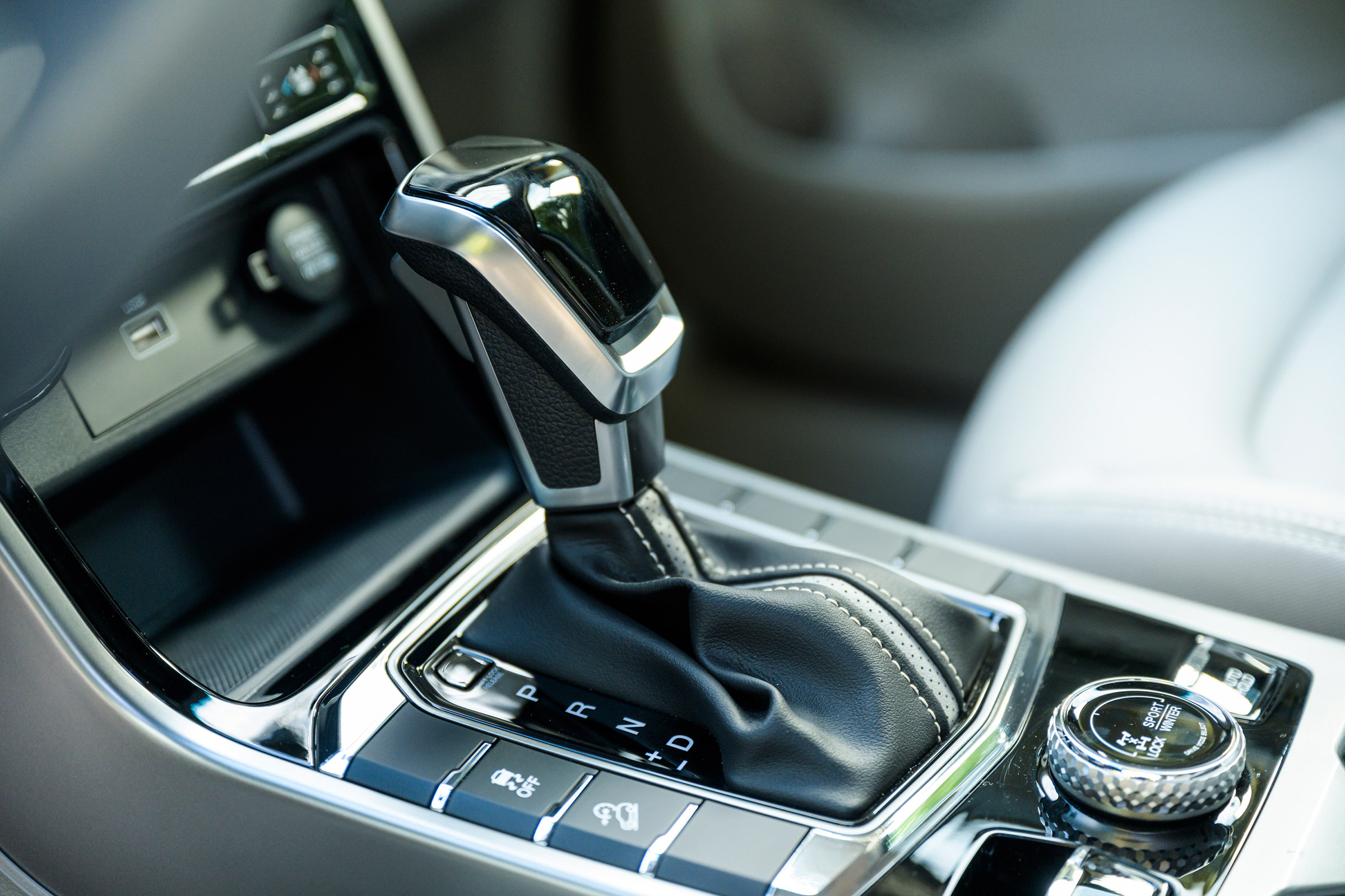 SsangYong Korando - transmission