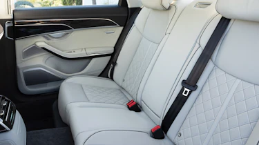 Audi S8 - rear seats