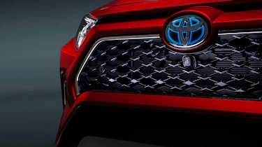 Toyota RAV4 Prime - grille