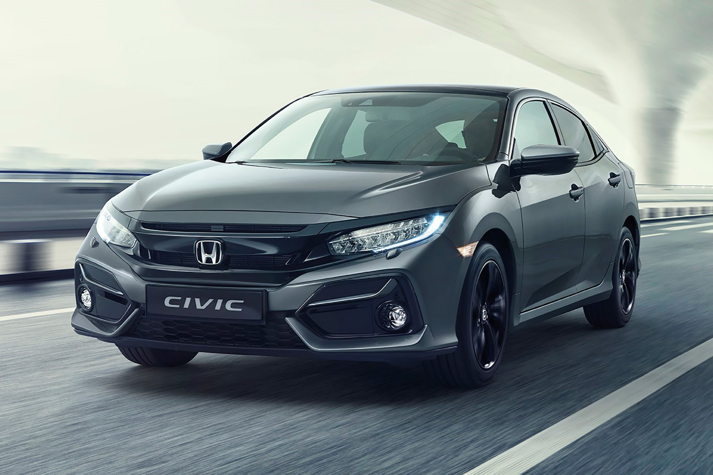 Honda Civic 2020 - front 3/4 static 