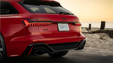 Audi RS 6 Avant - rear detail