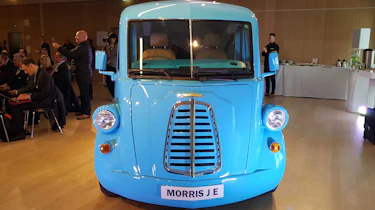 Morris JE - reveal full front