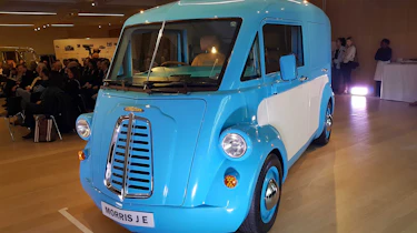 Morris JE - reveal front/side