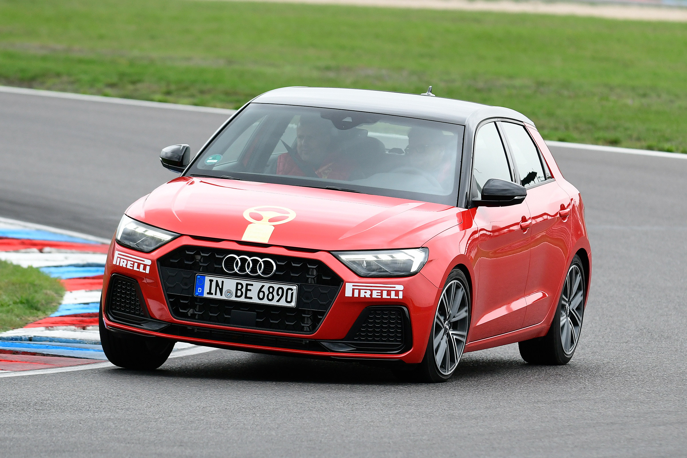 Audi A1 - front cornering