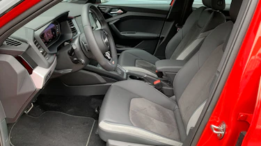 Audi A1 - front seats