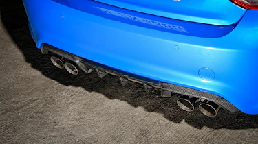 BMW M2 CS - exhausts
