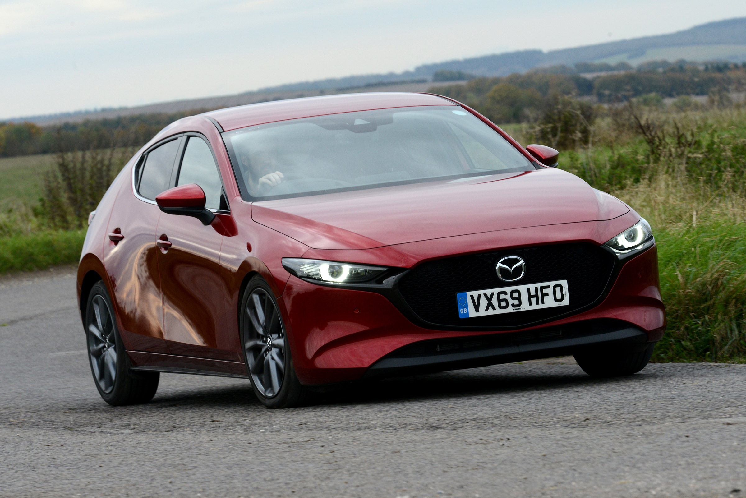 Mazda 3 - front action