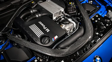 BMW M2 CS - engine