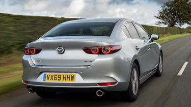 Mazda 3 saloon - rear tracking
