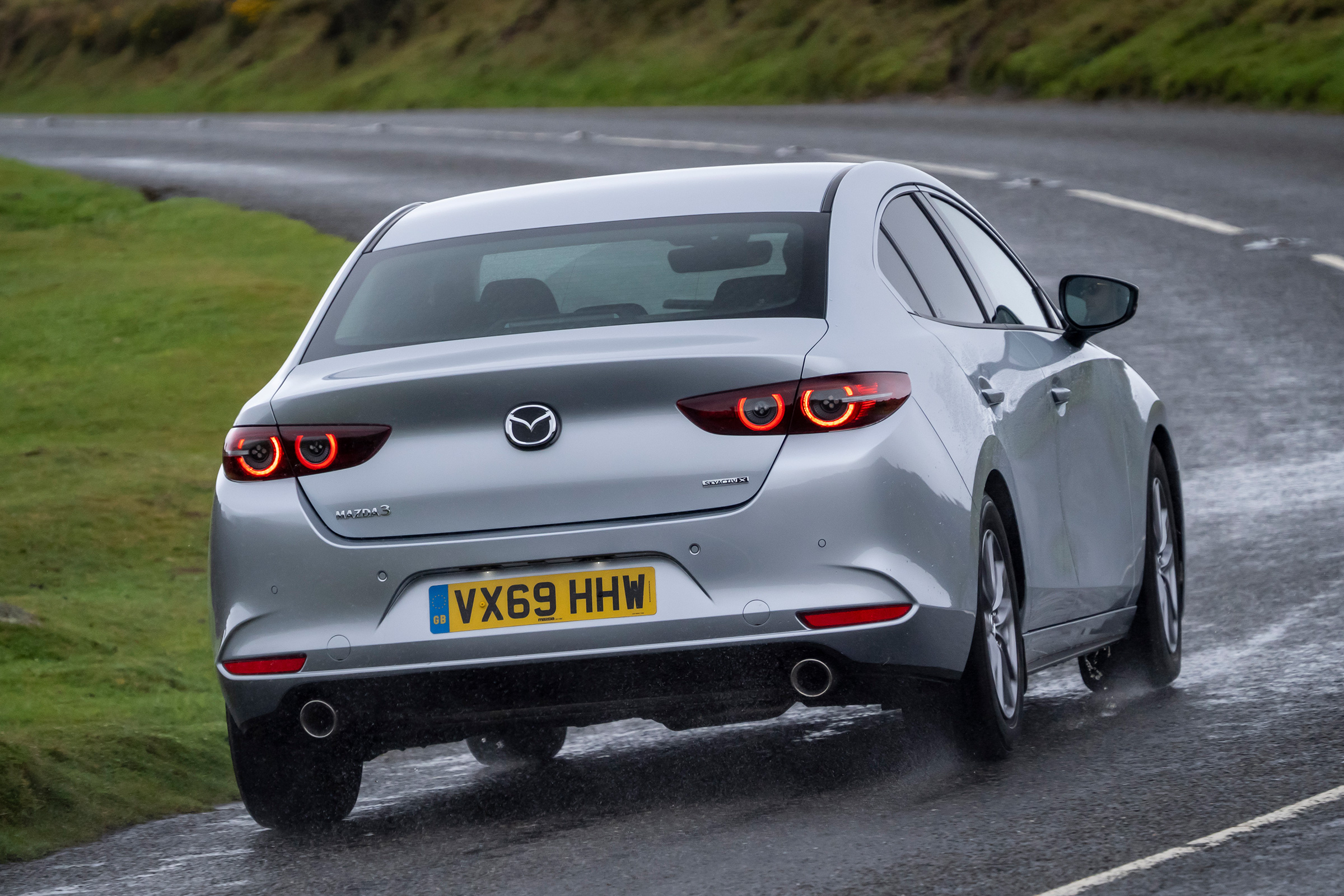 Mazda 3 saloon - cornering