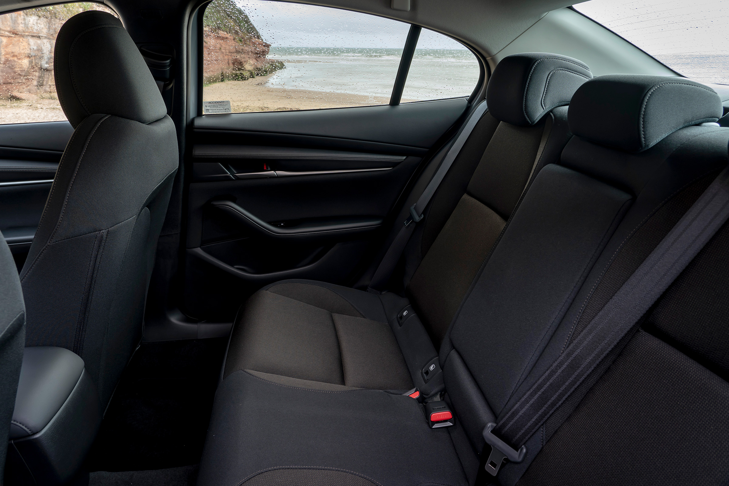 Mazda 3 saloon - rear seats